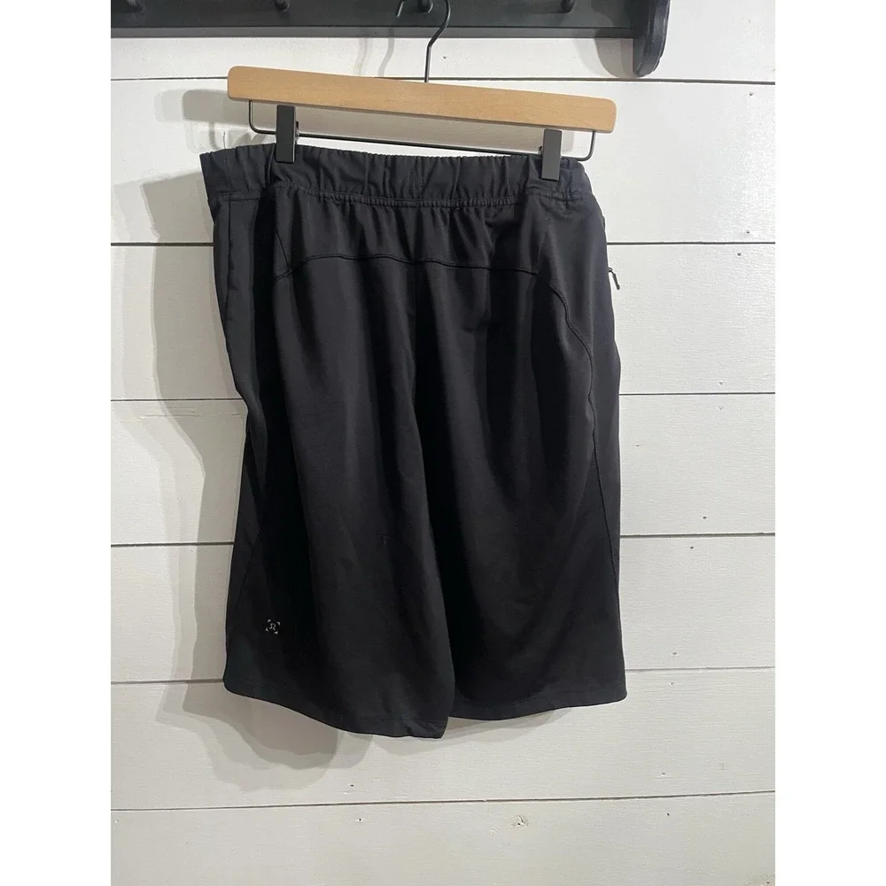 Men's LULULEMON CA35801 RN106259 POLYESTER /SPANDEX PULL ON SHORTS 11